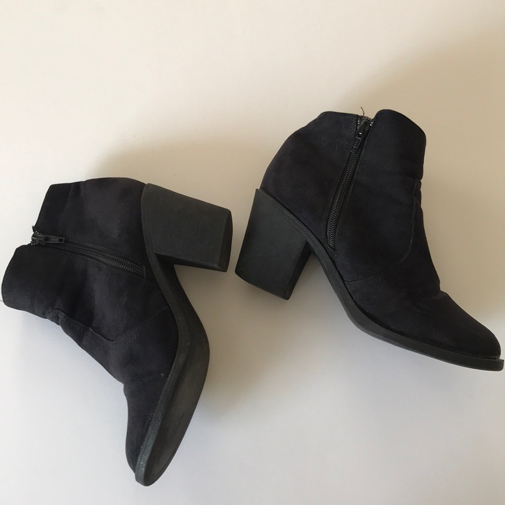 H&M black durable suede booties
